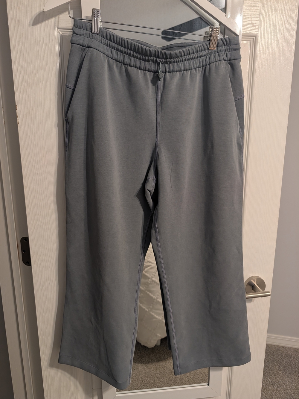 lululemon athletica Slate Grey Cropped Softstreme Joggers